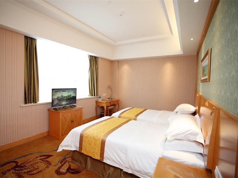 Vienna Hotel Jiangsu Kunshan Exhibition Center Екстериор снимка